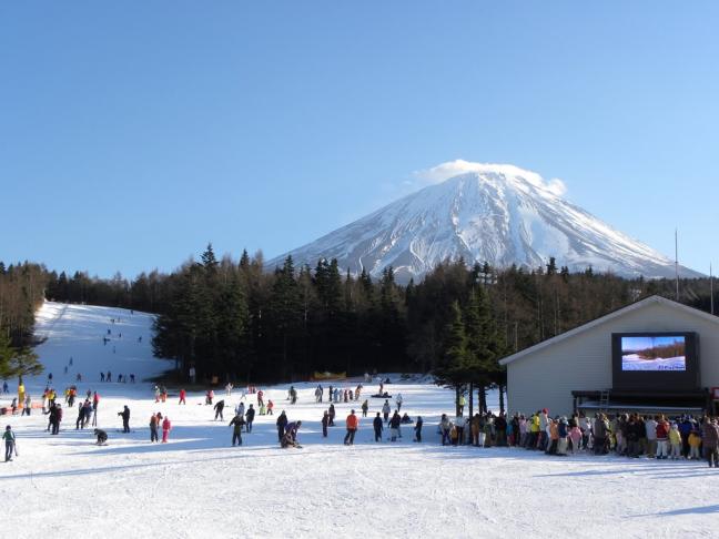 ทัวร์ญี่ปุ่น TOKYO FUJI FULL DAY กอดเค้าไม่อุ่น กอดคุณได้ไหม