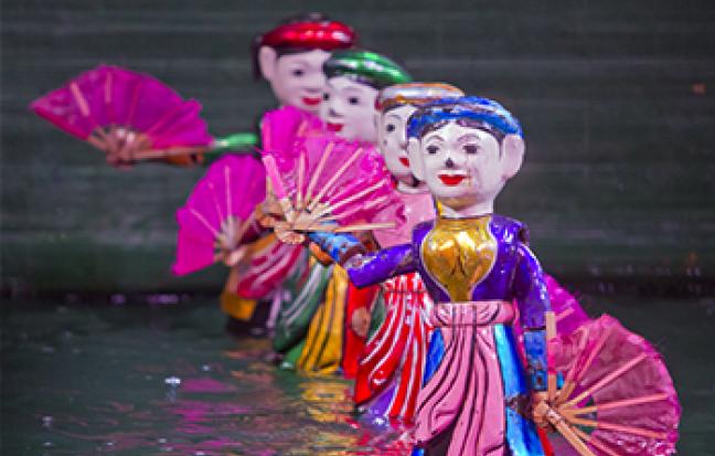 ทัวร์เวียดนาม ฮานอย ฮาลอง ซาปา นิงห์บิงห์ ฟานซิปัน