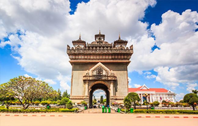 ทัวร์ลาว เที่ยวครบสูตร ลาว เวียงจันทน์ วังเวียง หลวงพระบาง