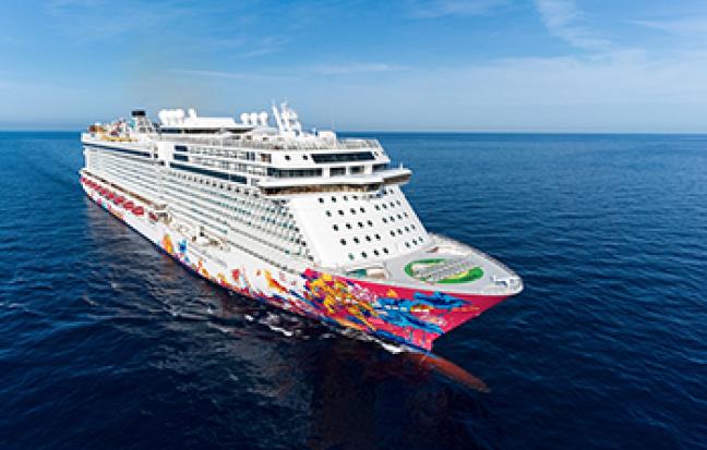 ทัวร์เรือสำราญ Superb Cruise Genting Dream