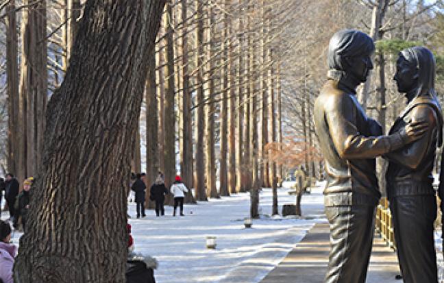ทัวร์ KOREA XJ บินดึกกลับดึก KOREA ICE FISHING ฟินส์ได้ใจ ตกปลาน้ำเเข็ง