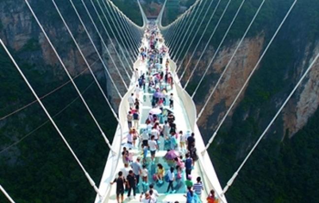 ทัวร์จีน ZHANGJIAJIE วิหคเหินฟ้า